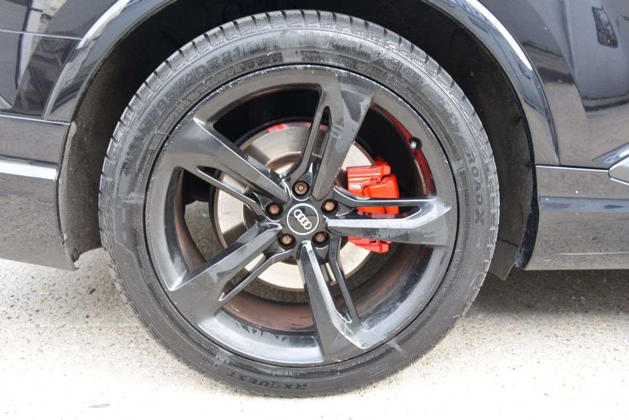 2018 AUDI Q7 2018 AUDI Q7