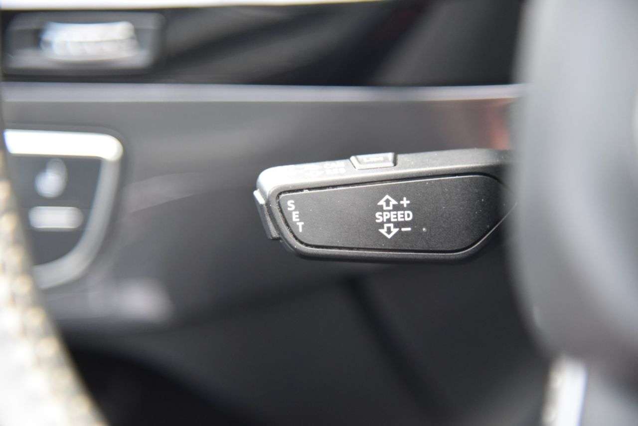 2018 AUDI Q7 2018 AUDI Q7