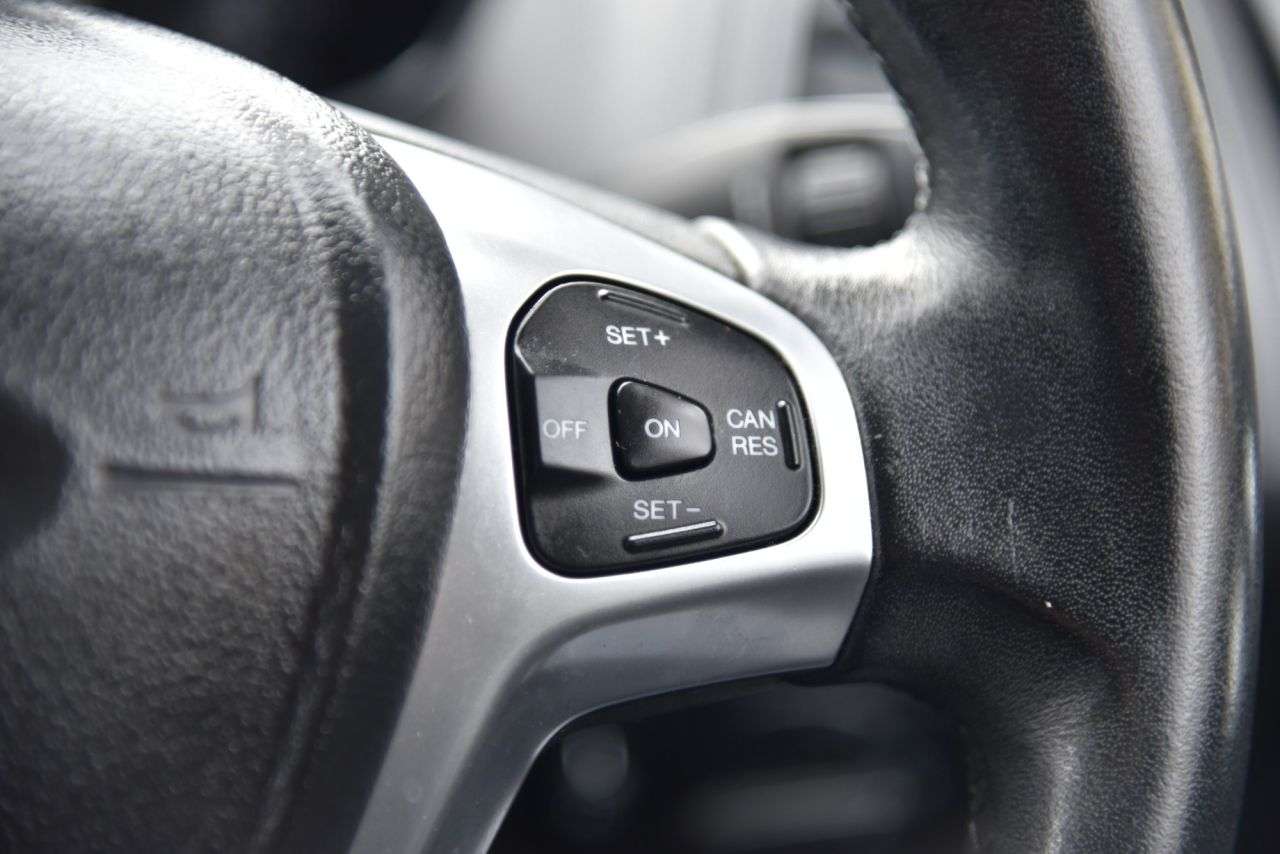 2017 FORD ECOSPORT 2017 FORD ECOSPORT