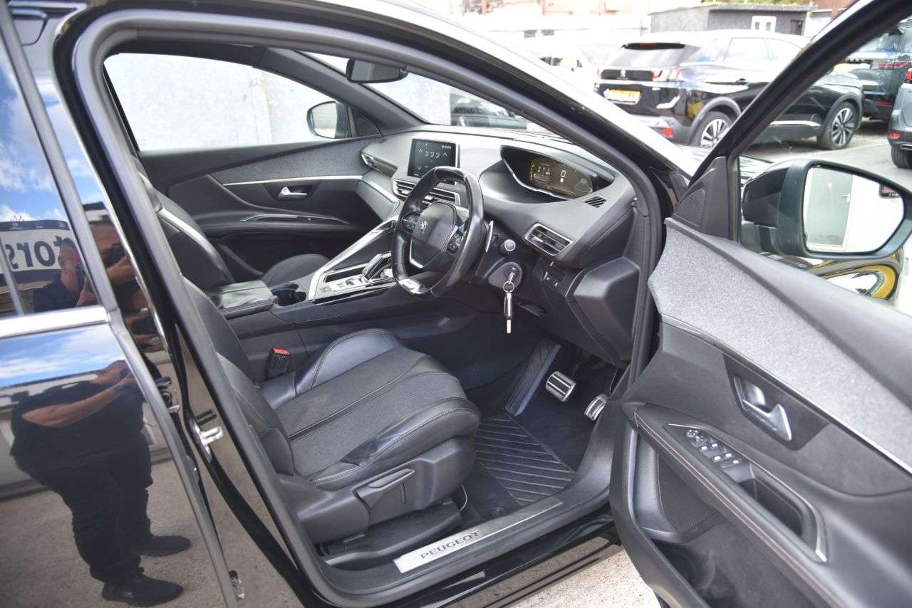 2018 PEUGEOT 3008 2018 PEUGEOT 3008