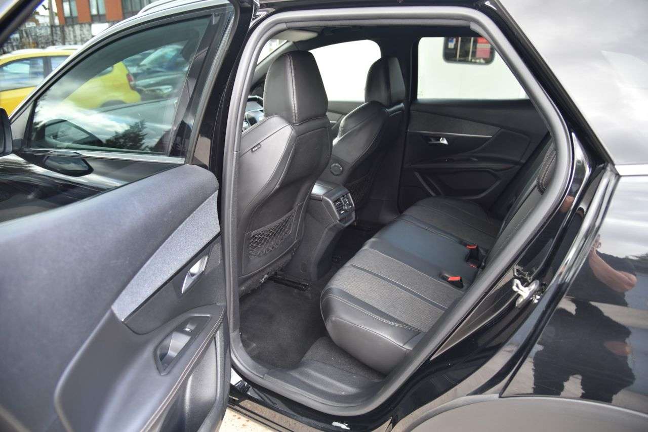 2018 PEUGEOT 3008 2018 PEUGEOT 3008