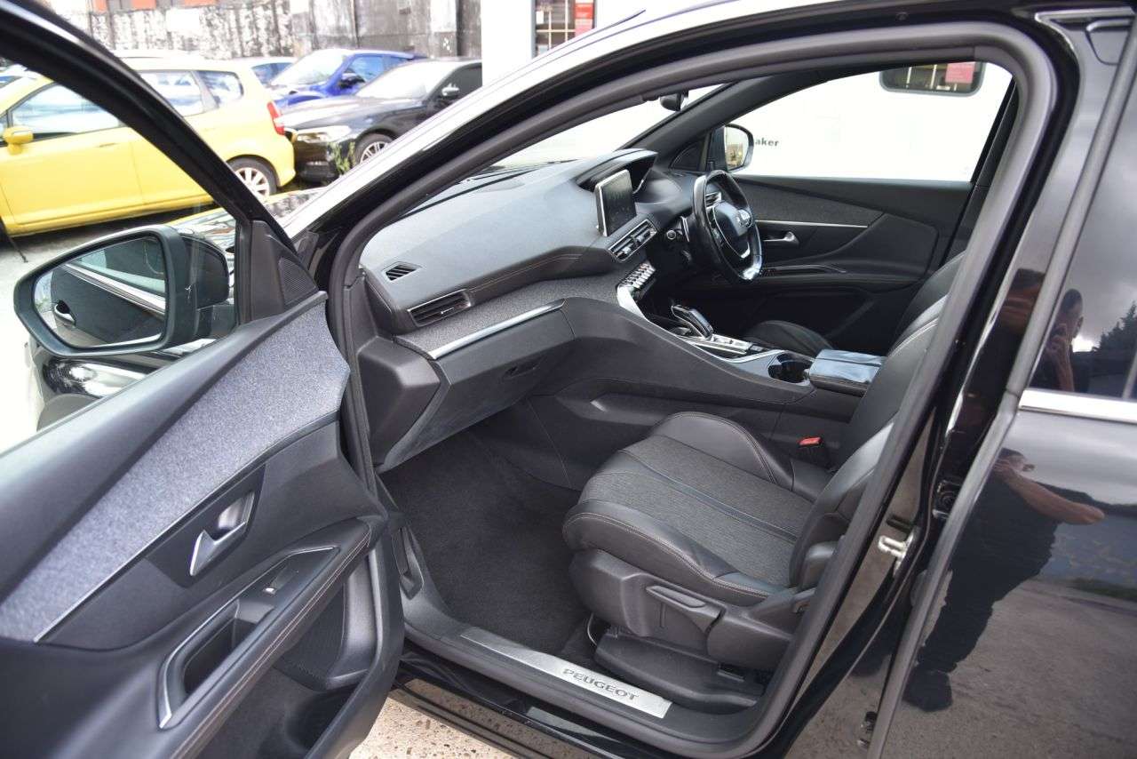 2018 PEUGEOT 3008 2018 PEUGEOT 3008