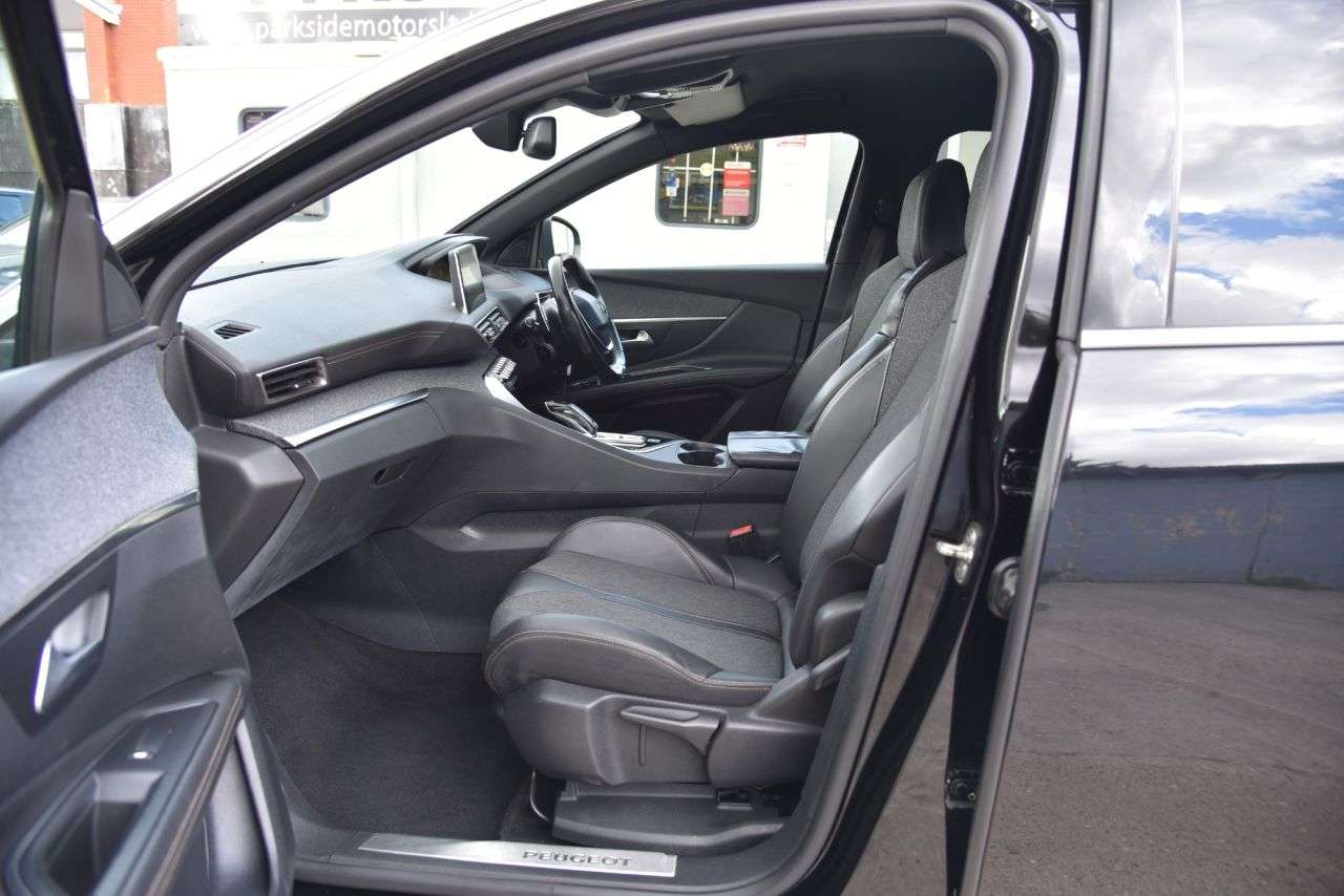 2018 PEUGEOT 3008 2018 PEUGEOT 3008