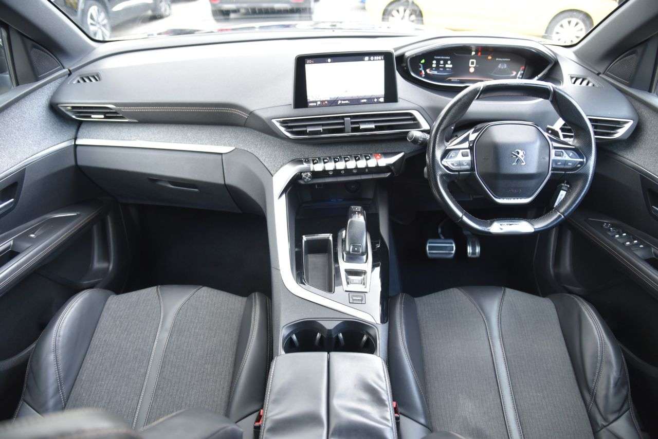 A 2018 PEUGEOT 3008 1.6 THP GT Line SUV 5dr Petrol EAT Euro 6 (s/s) (165 ps) LEATHER | PARK ASS A 2018 PEUGEOT 3008 1.6 THP GT Line SUV 5dr Petrol EAT Euro 6 (s/s) (165 ps) LEATHER | PARK ASS