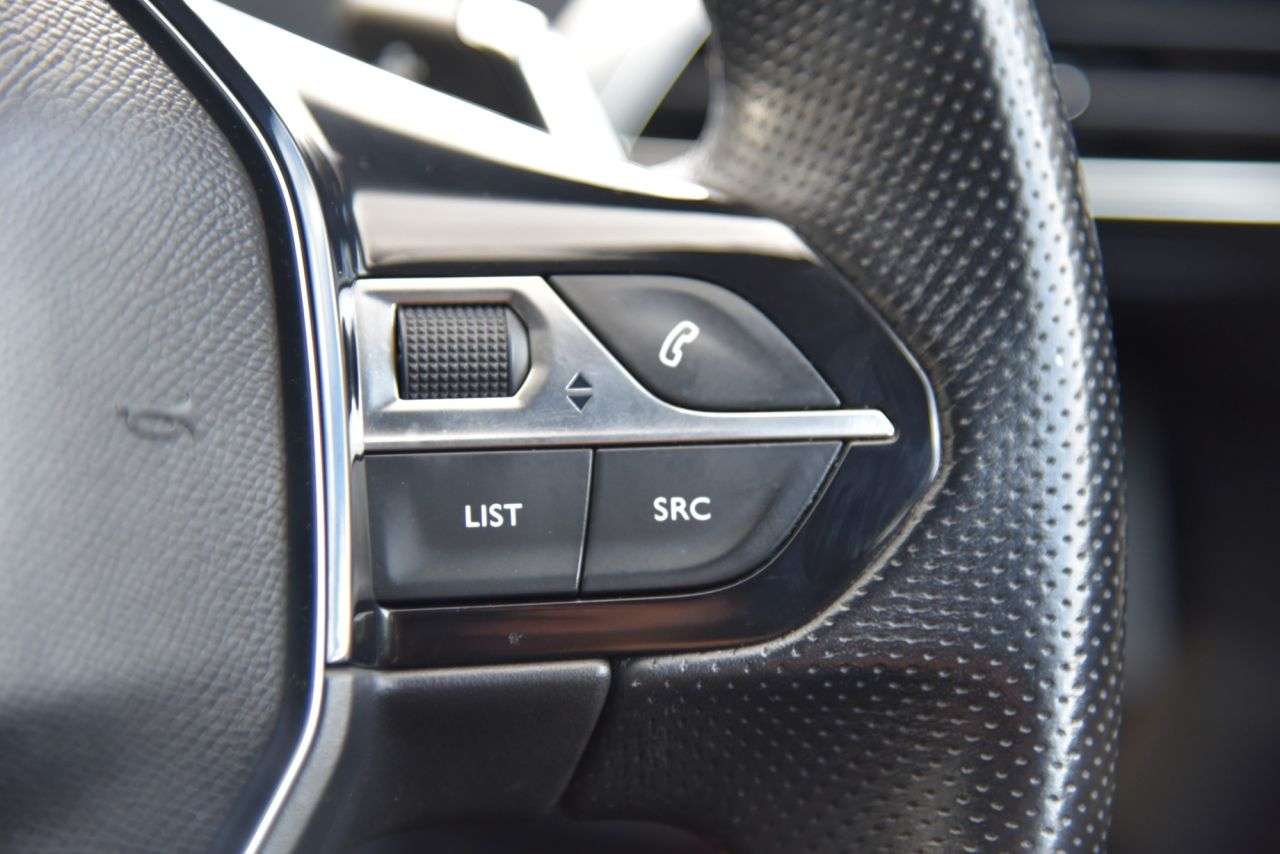2018 PEUGEOT 3008 2018 PEUGEOT 3008
