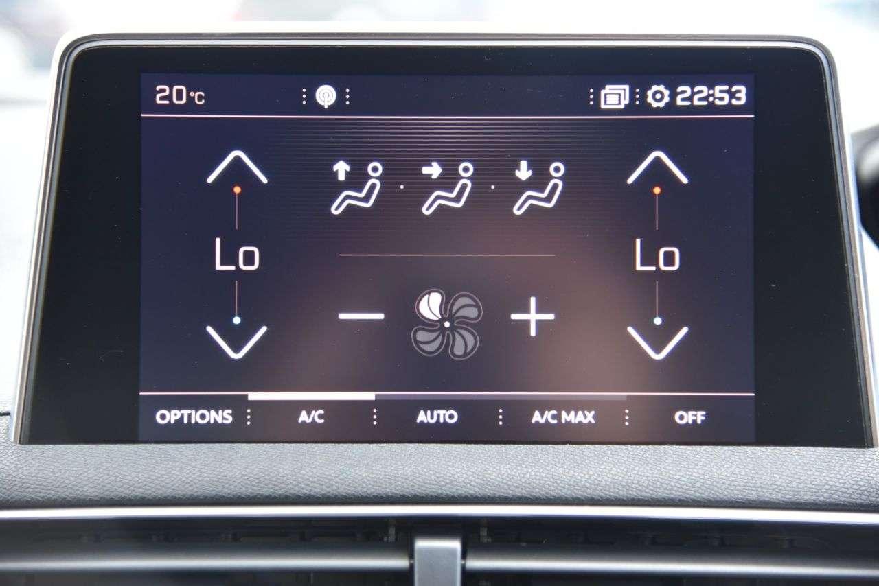 2018 PEUGEOT 3008 2018 PEUGEOT 3008