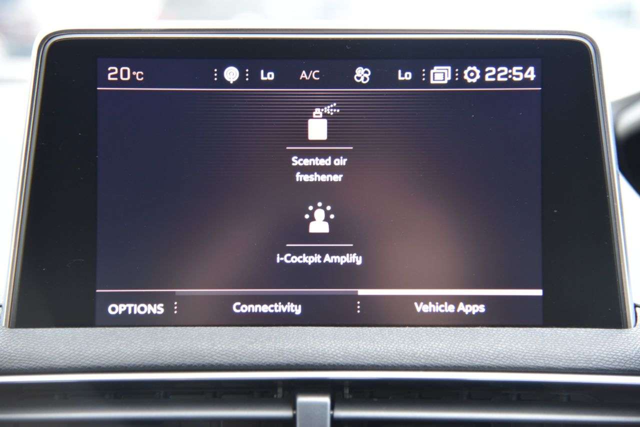 2018 PEUGEOT 3008 2018 PEUGEOT 3008