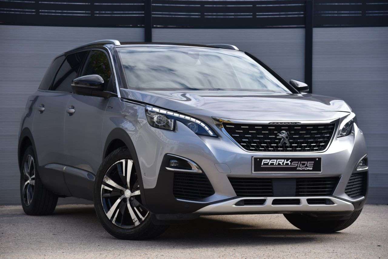 A 2019 PEUGEOT 5008 1.5 BlueHDi GT Line SUV 5dr Diesel EAT Euro 6 (s/s) (130 ps) LEATHER | PARK A 2019 PEUGEOT 5008 1.5 BlueHDi GT Line SUV 5dr Diesel EAT Euro 6 (s/s) (130 ps) LEATHER | PARK