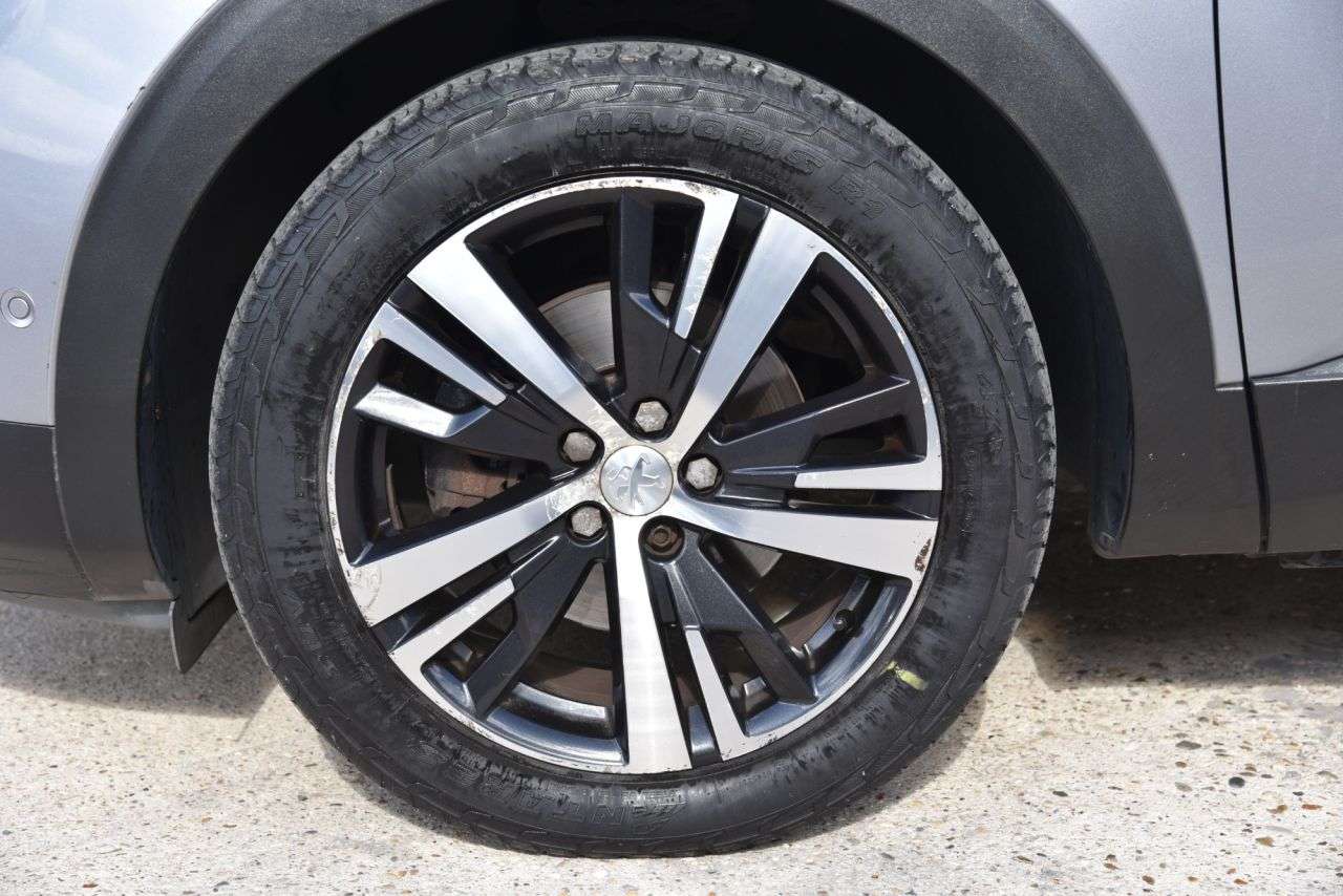 2019 PEUGEOT 5008 2019 PEUGEOT 5008
