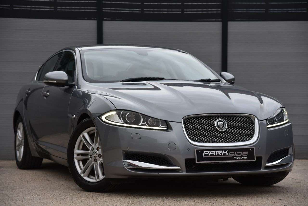 A 2012 JAGUAR XF 2.2d Luxury Saloon 4dr Diesel Auto Euro 5 (s/s) (190 ps) 2 KEYS | LEATHER | A 2012 JAGUAR XF 2.2d Luxury Saloon 4dr Diesel Auto Euro 5 (s/s) (190 ps) 2 KEYS | LEATHER |