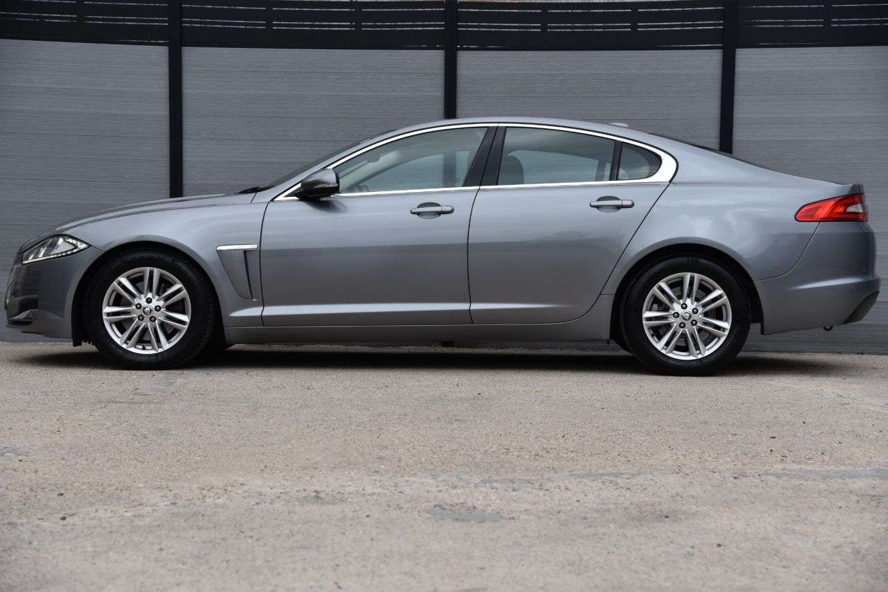 2012 JAGUAR XF 2012 JAGUAR XF