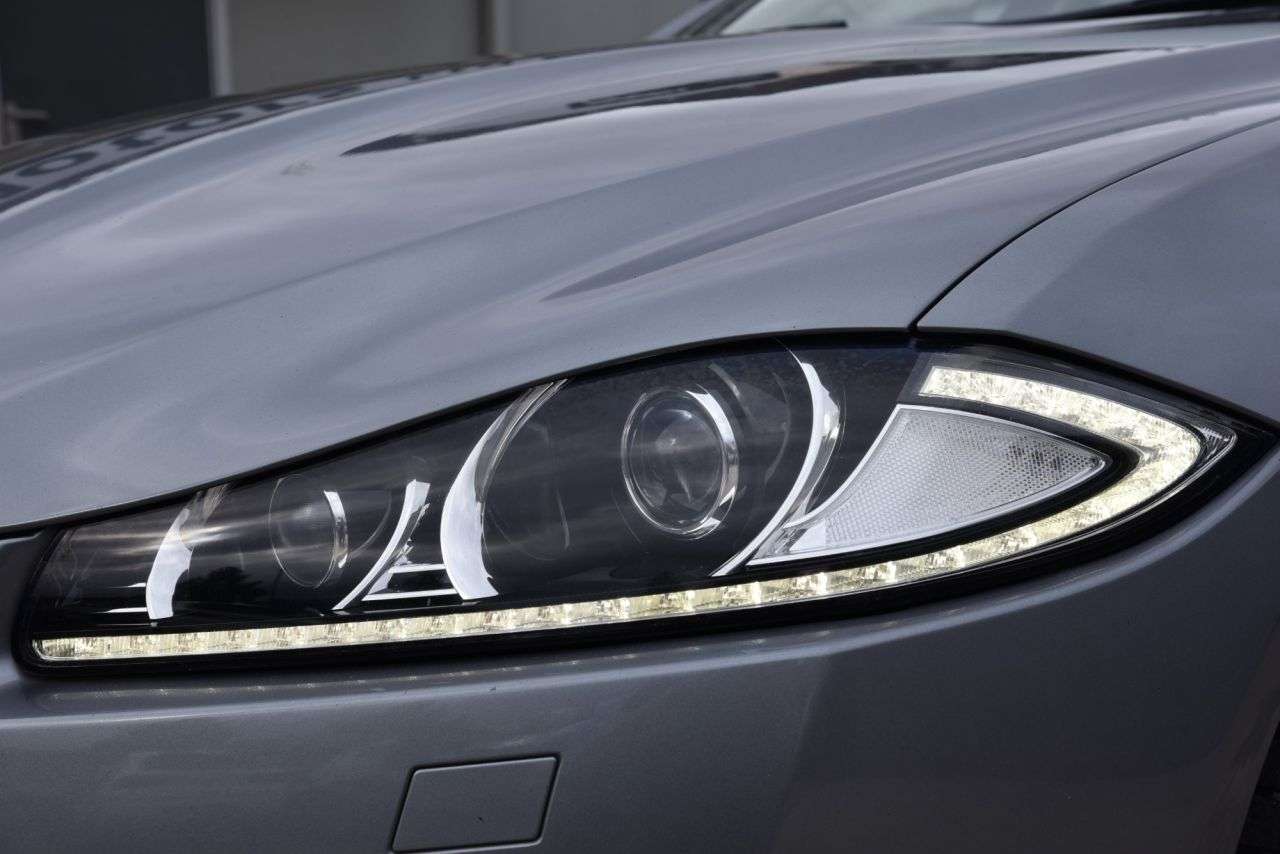2012 JAGUAR XF 2012 JAGUAR XF