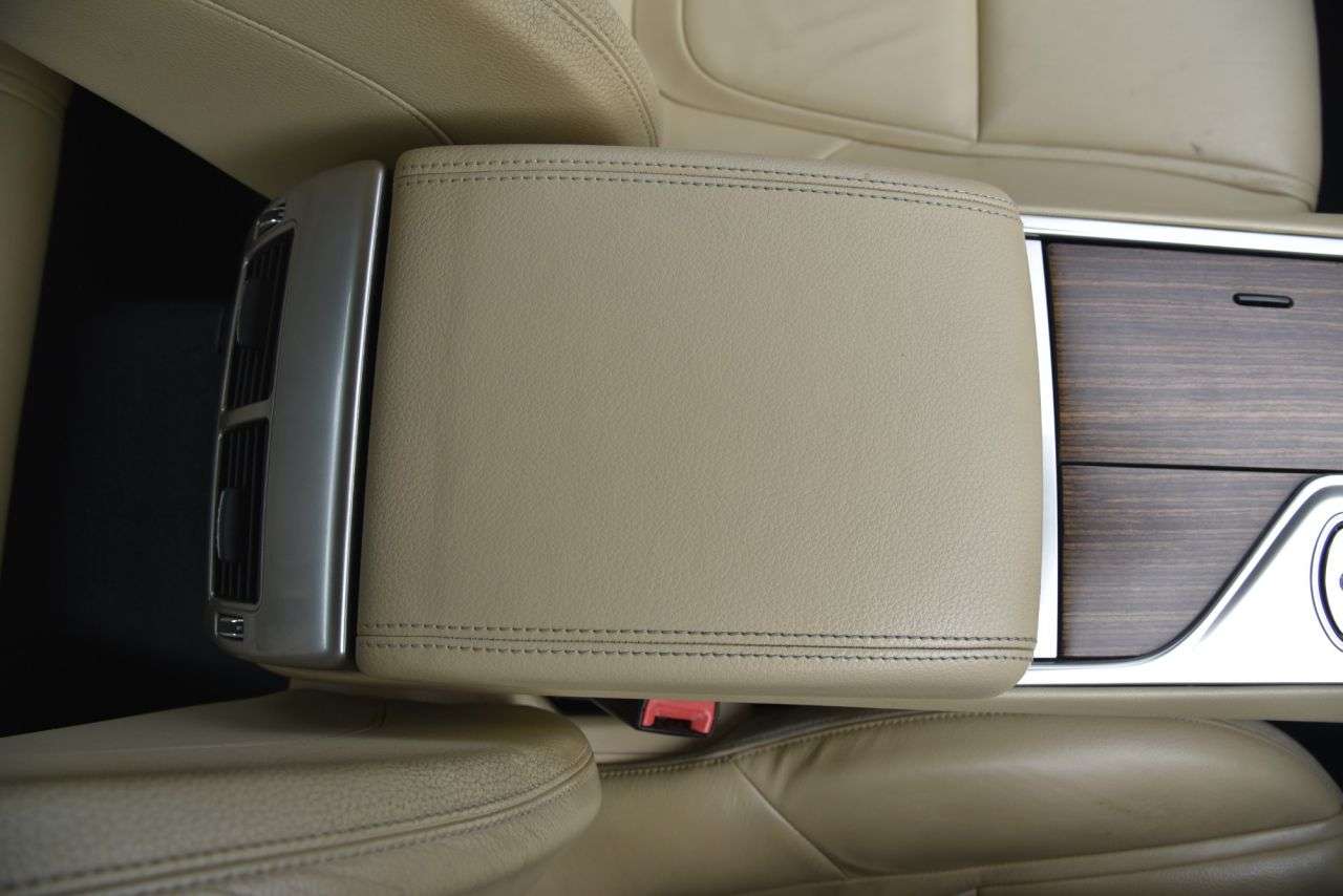 2012 JAGUAR XF 2012 JAGUAR XF