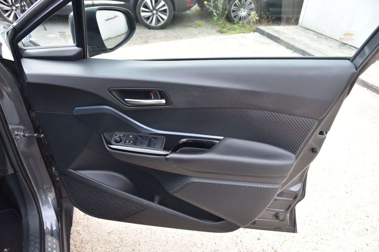 2021 TOYOTA C-HR 2021 TOYOTA C-HR
