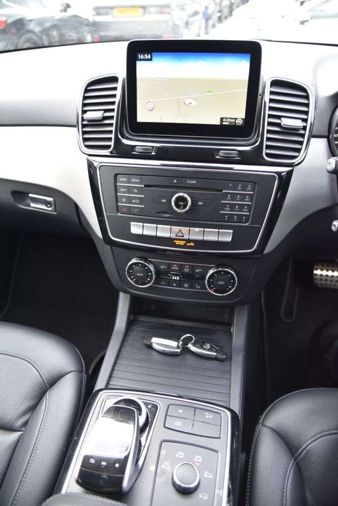 2016 MERCEDES-BENZ GLE 2016 MERCEDES-BENZ GLE