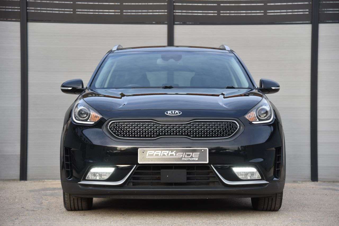 2017 KIA NIRO 2017 KIA NIRO
