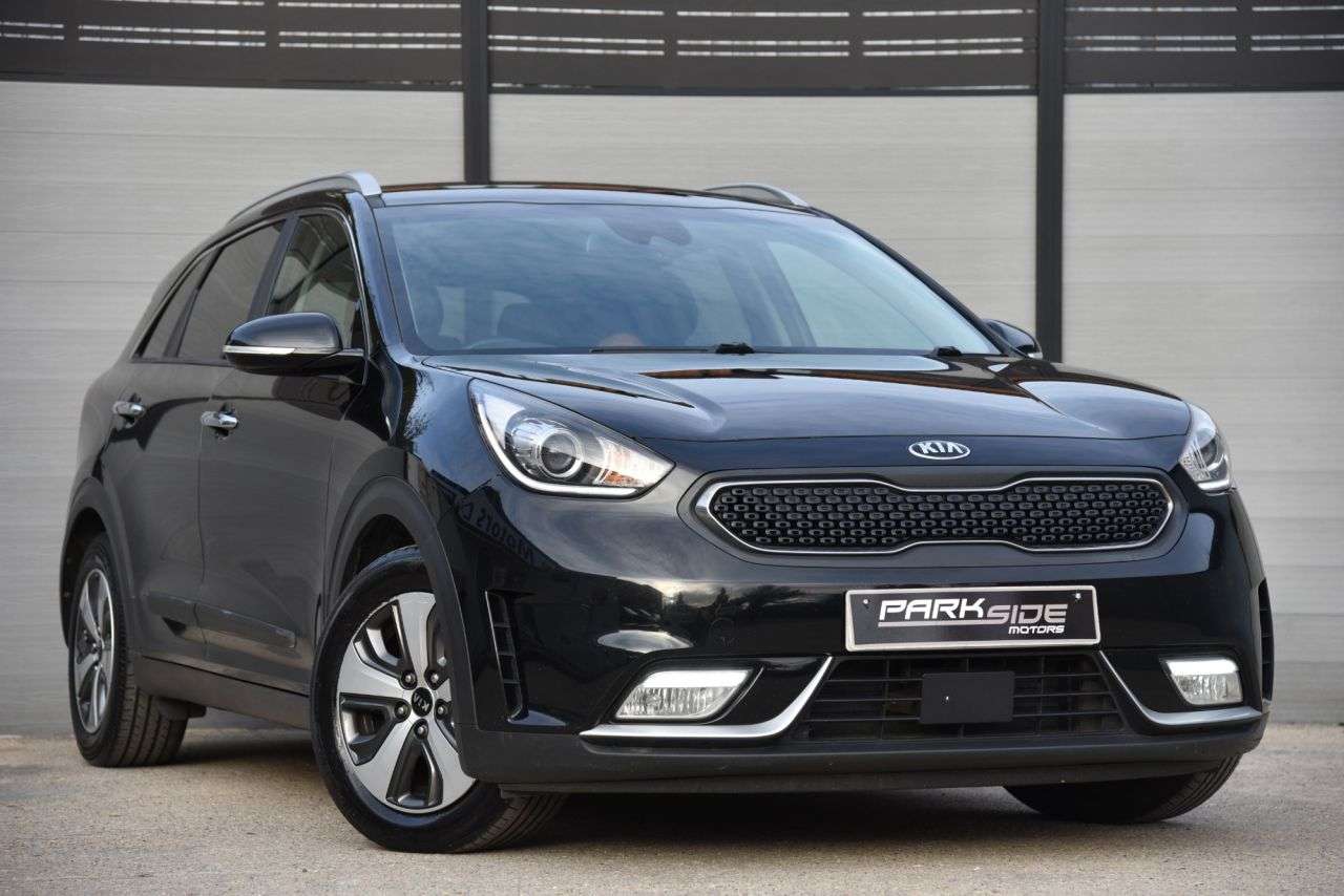 A 2017 KIA NIRO 1.6h GDi 2 SUV 5dr Petrol Hybrid DCT Euro 6 (s/s) (139 bhp) HYBRID | PRIVAC A 2017 KIA NIRO 1.6h GDi 2 SUV 5dr Petrol Hybrid DCT Euro 6 (s/s) (139 bhp) HYBRID | PRIVAC