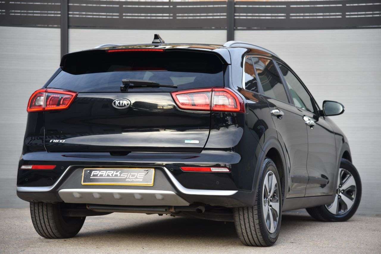 2017 KIA NIRO 2017 KIA NIRO