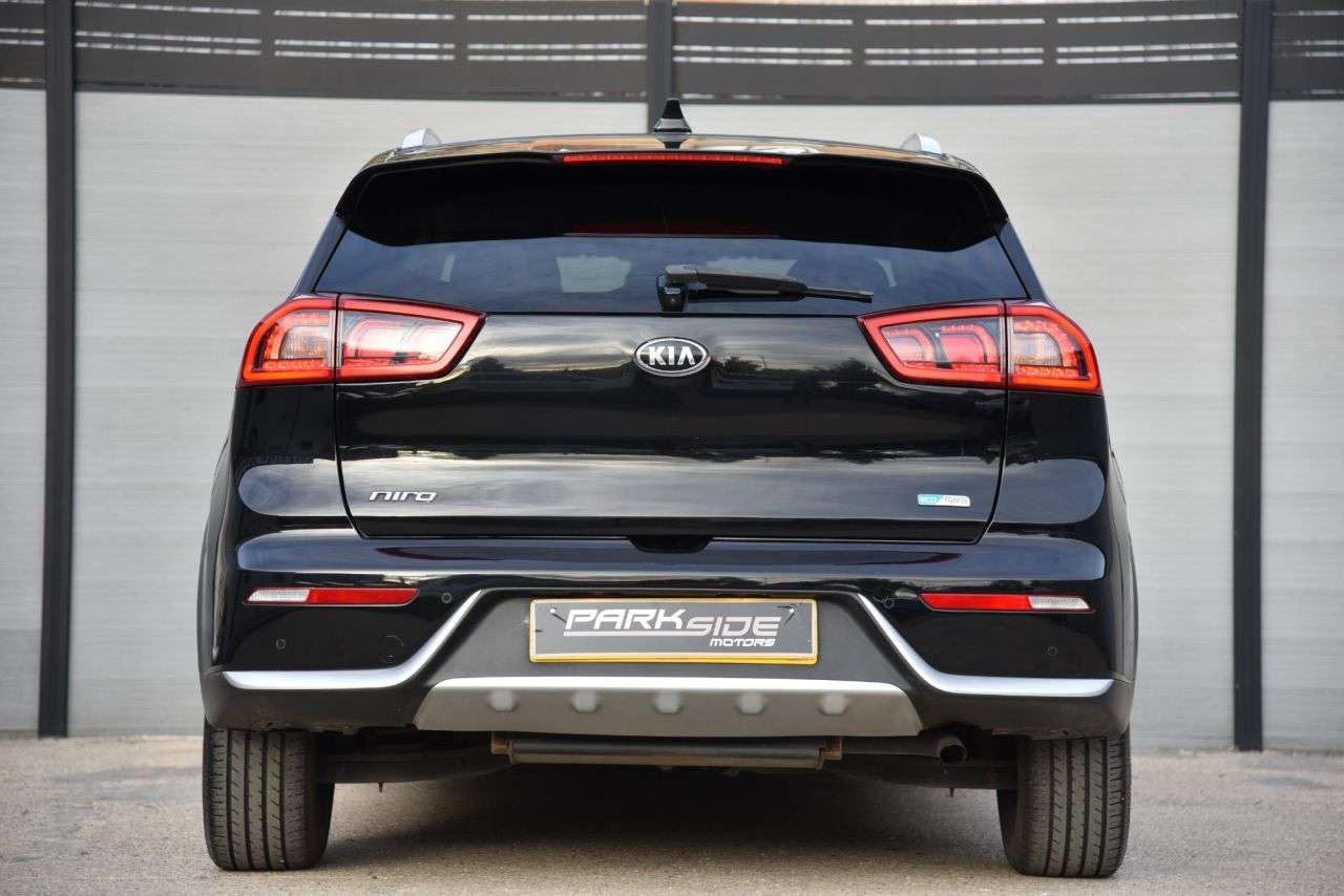 2017 KIA NIRO 2017 KIA NIRO