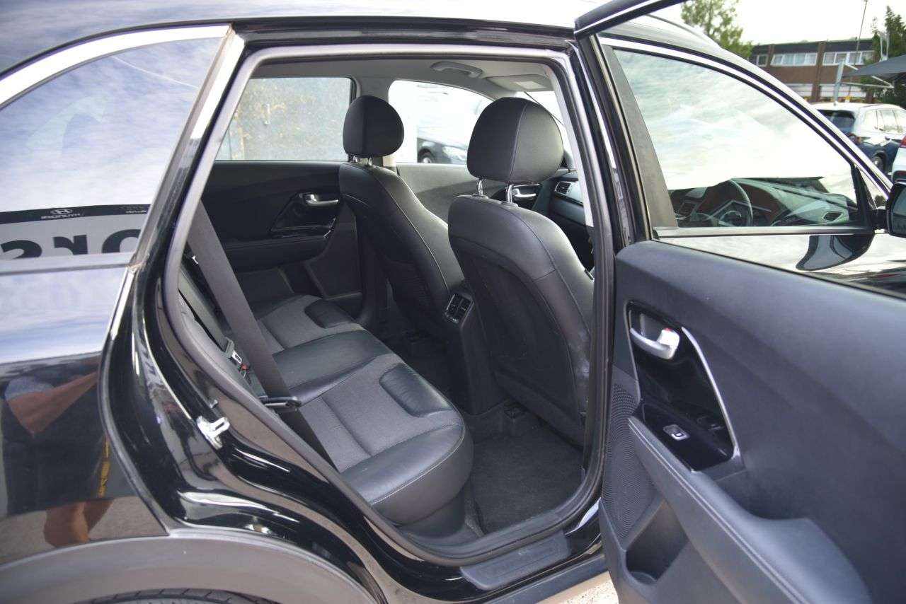 2017 KIA NIRO 2017 KIA NIRO