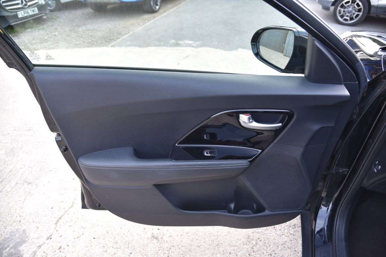 2017 KIA NIRO 2017 KIA NIRO
