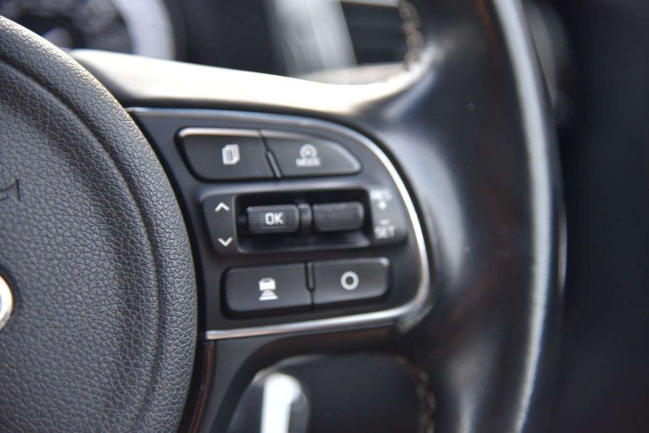 2017 KIA NIRO 2017 KIA NIRO