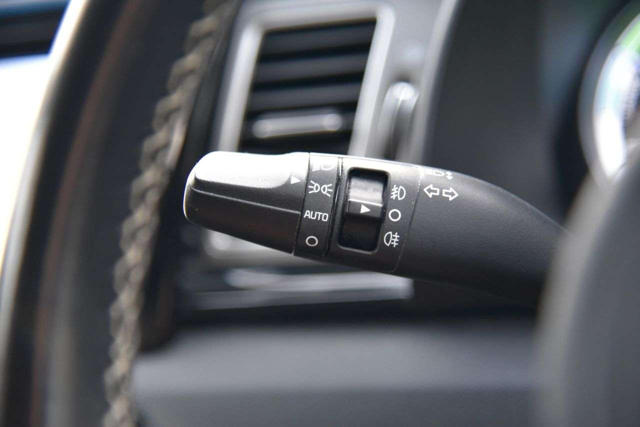 2017 KIA NIRO 2017 KIA NIRO