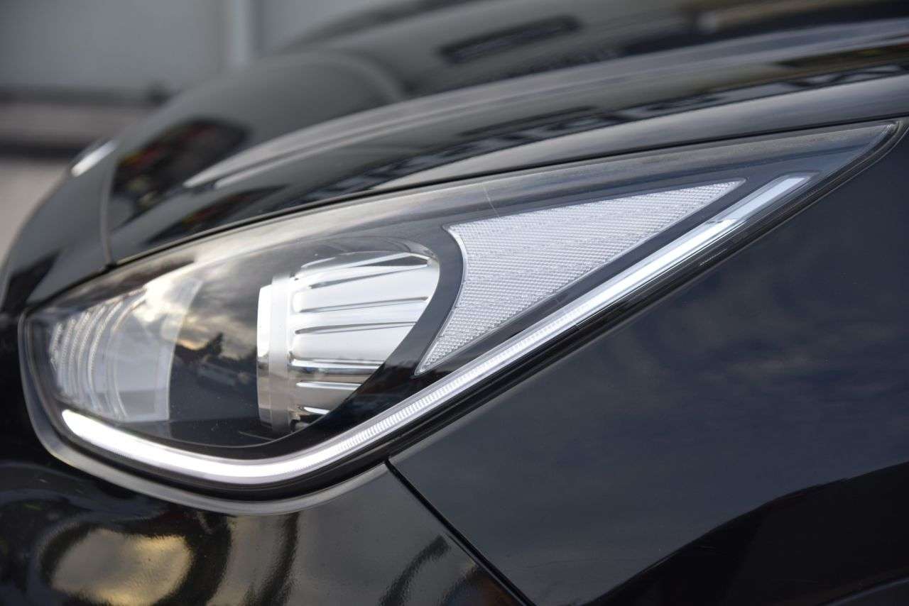 2017 KIA NIRO 2017 KIA NIRO