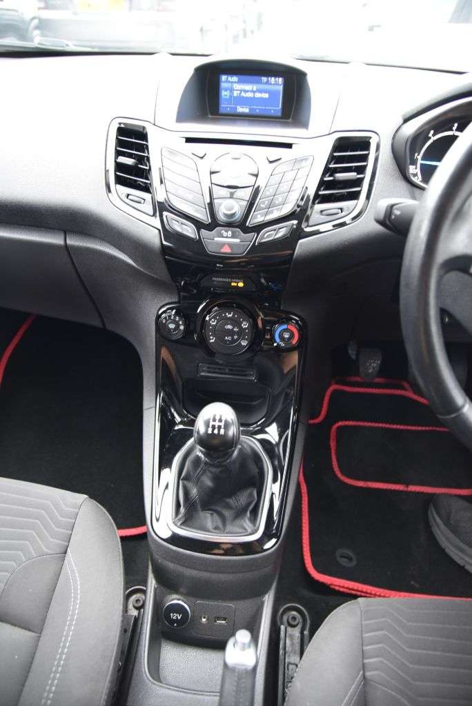2016 FORD FIESTA 2016 FORD FIESTA