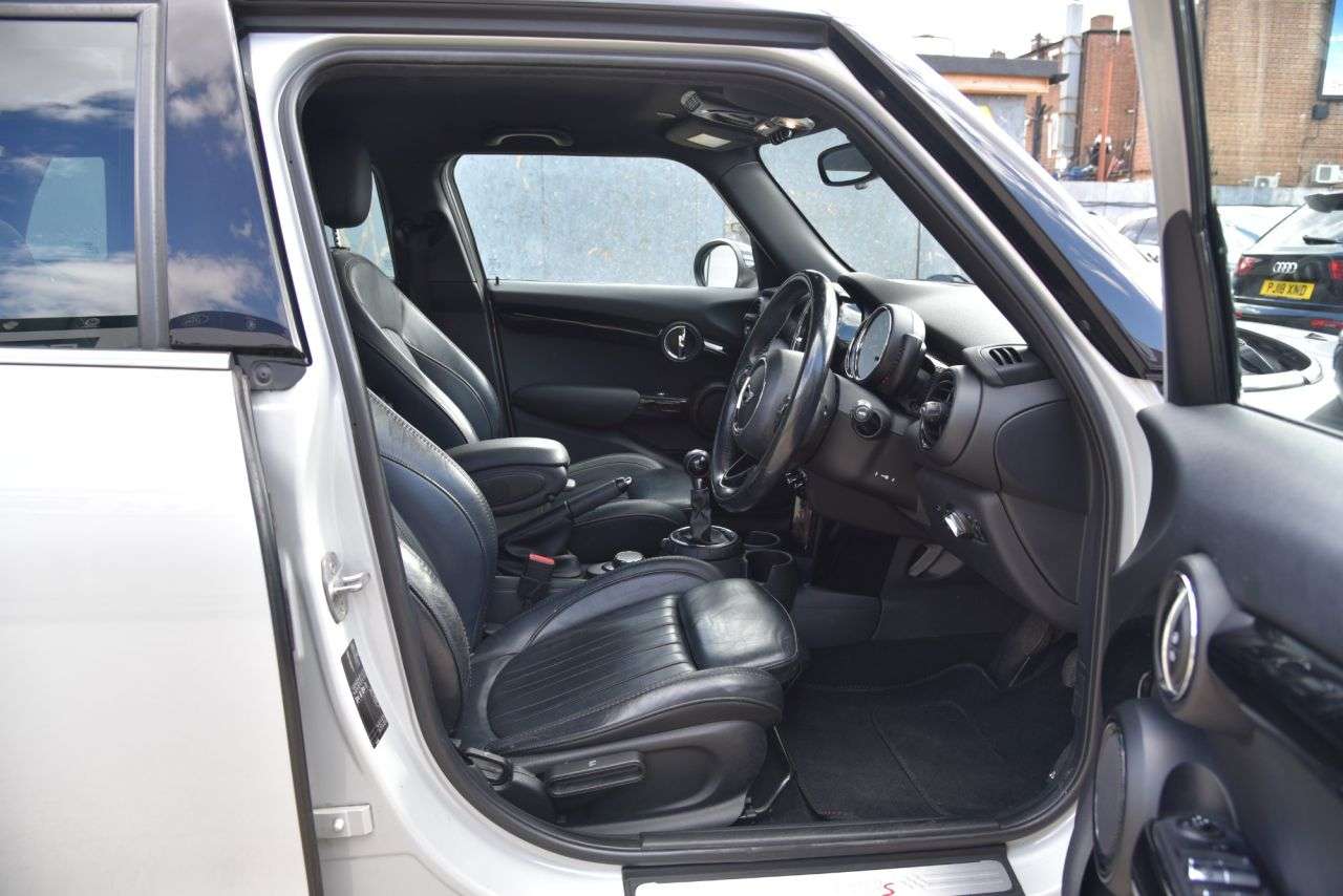 2016 MINI HATCH 2016 MINI HATCH