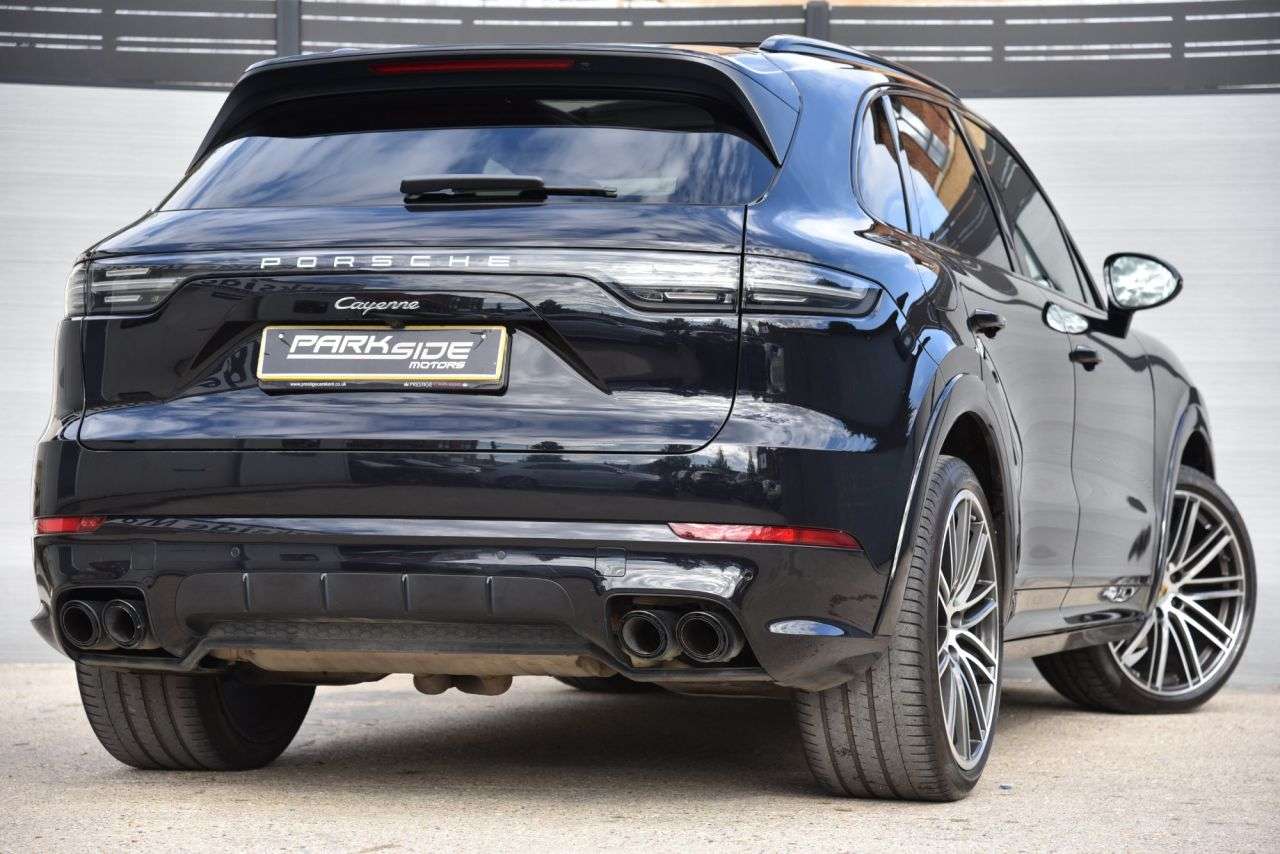 2019 PORSCHE CAYENNE 2019 PORSCHE CAYENNE