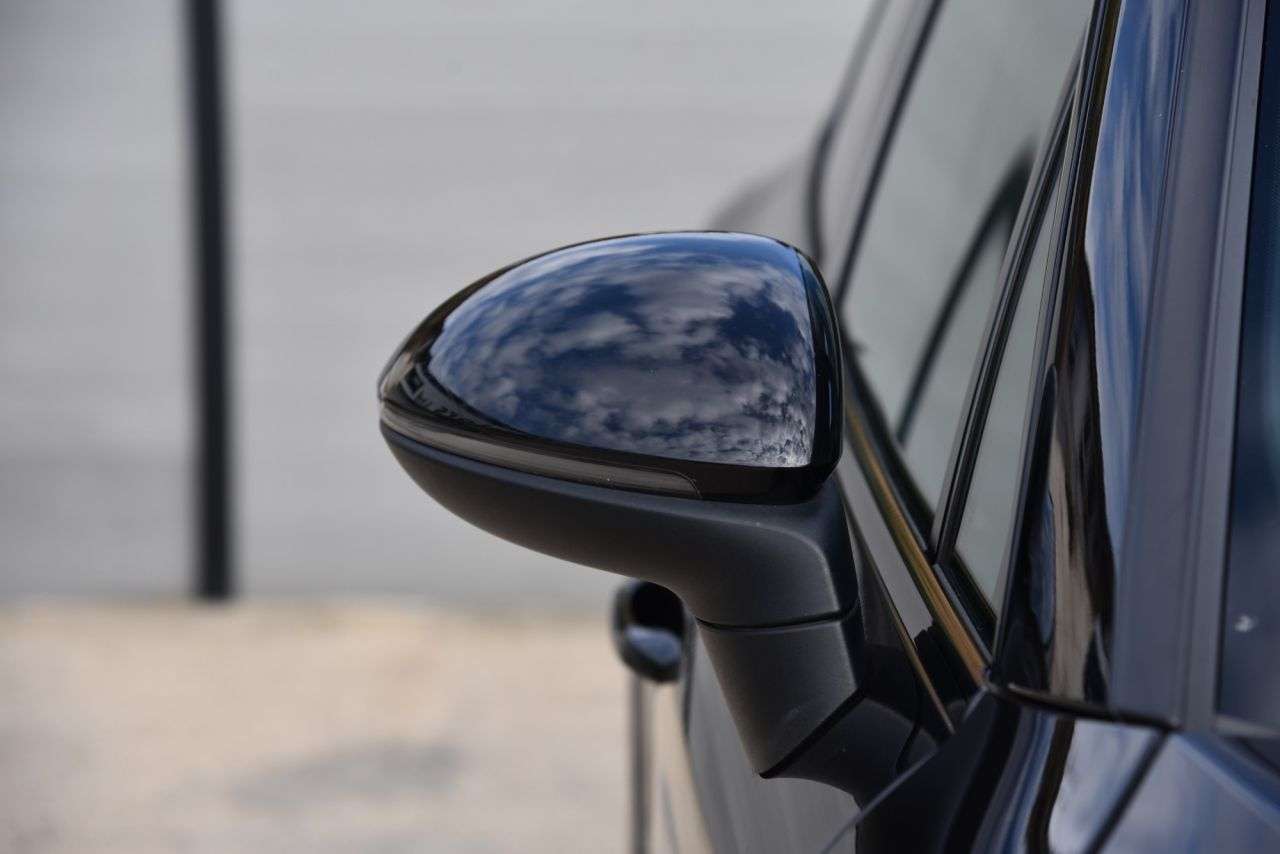 2019 PORSCHE CAYENNE 2019 PORSCHE CAYENNE