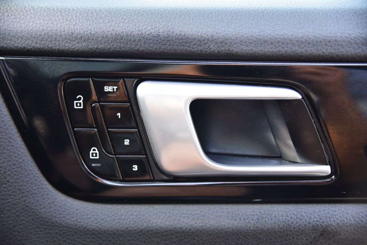 2019 PORSCHE CAYENNE 2019 PORSCHE CAYENNE