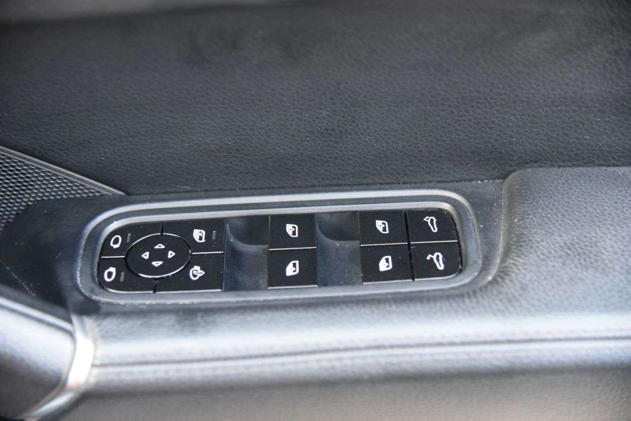 2019 PORSCHE CAYENNE 2019 PORSCHE CAYENNE