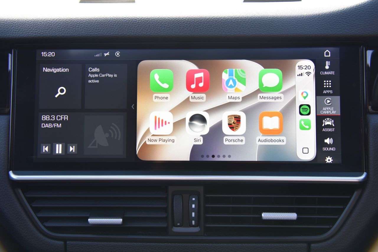 2019 PORSCHE CAYENNE 2019 PORSCHE CAYENNE