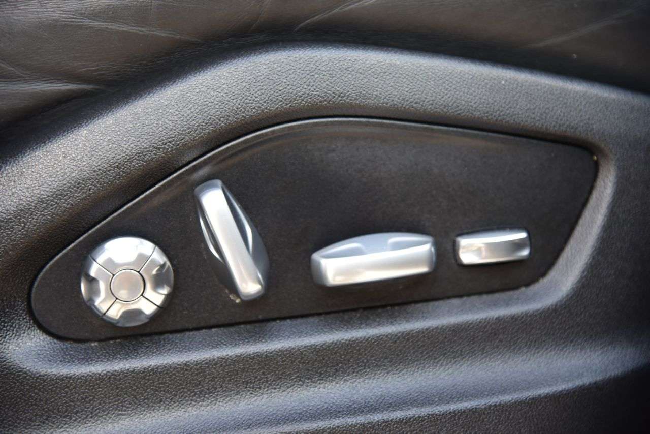 2019 PORSCHE CAYENNE 2019 PORSCHE CAYENNE