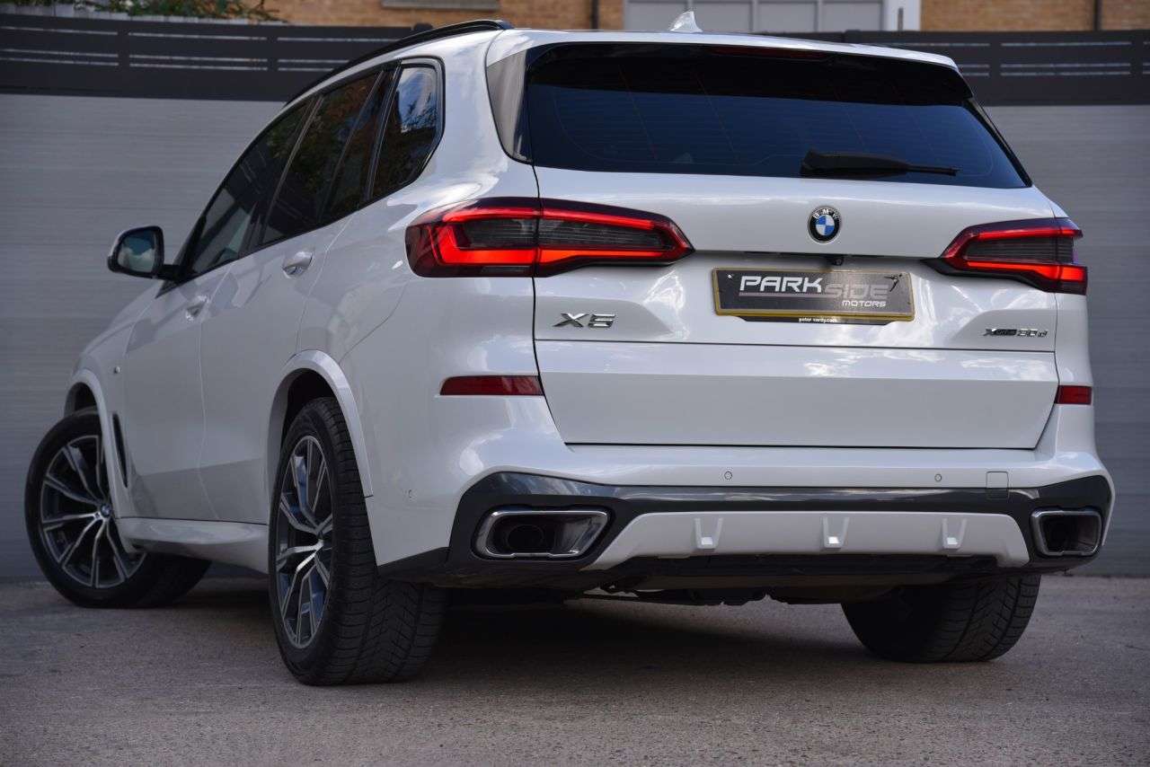 A 2019 BMW X5 3.0 30d M Sport SUV 5dr Diesel Auto xDrive Euro 6 (s/s) (265 ps) FULL LEATH A 2019 BMW X5 3.0 30d M Sport SUV 5dr Diesel Auto xDrive Euro 6 (s/s) (265 ps) FULL LEATH