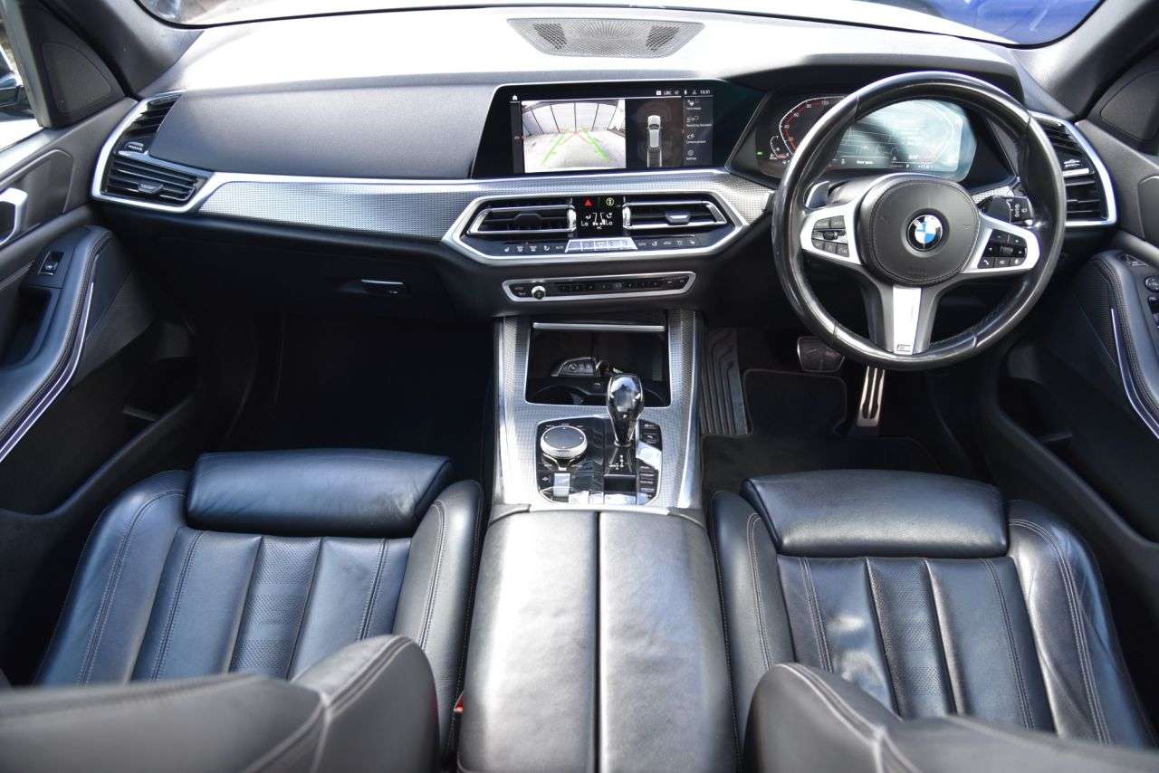 A 2019 BMW X5 3.0 30d M Sport SUV 5dr Diesel Auto xDrive Euro 6 (s/s) (265 ps) FULL LEATH A 2019 BMW X5 3.0 30d M Sport SUV 5dr Diesel Auto xDrive Euro 6 (s/s) (265 ps) FULL LEATH