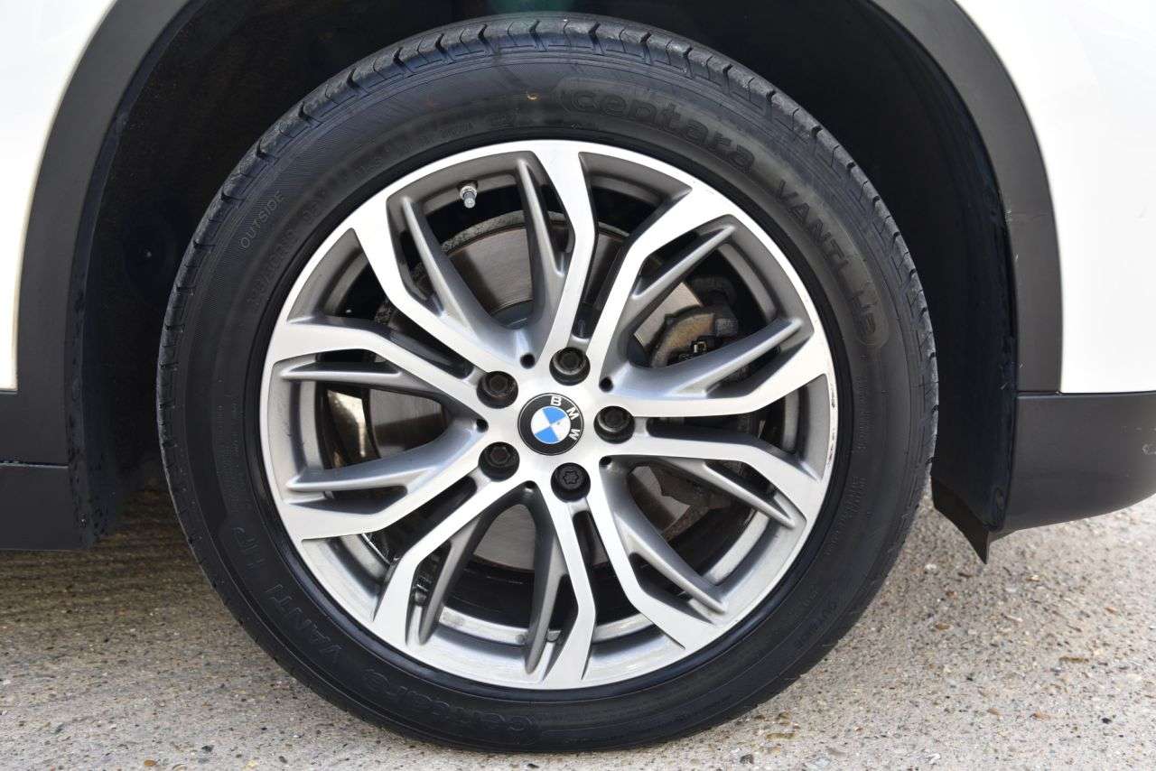 2016 BMW X1 2016 BMW X1
