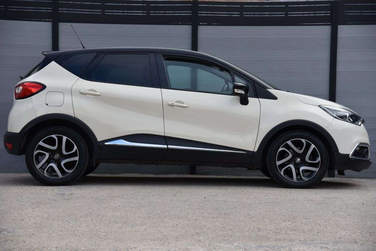 2017 RENAULT CAPTUR 2017 RENAULT CAPTUR
