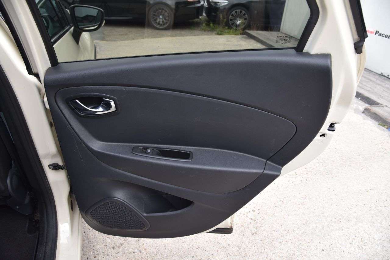 2017 RENAULT CAPTUR 2017 RENAULT CAPTUR