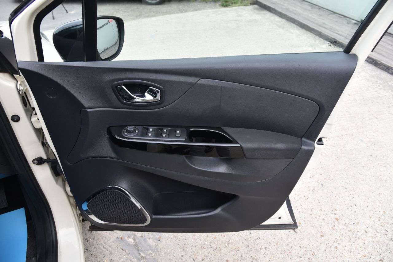 2017 RENAULT CAPTUR 2017 RENAULT CAPTUR