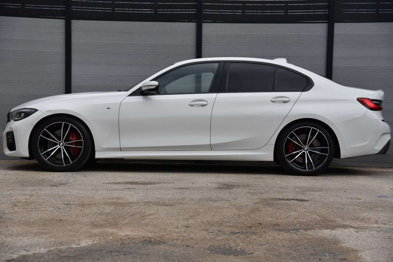 2021 BMW 3 SERIES 2021 BMW 3 SERIES