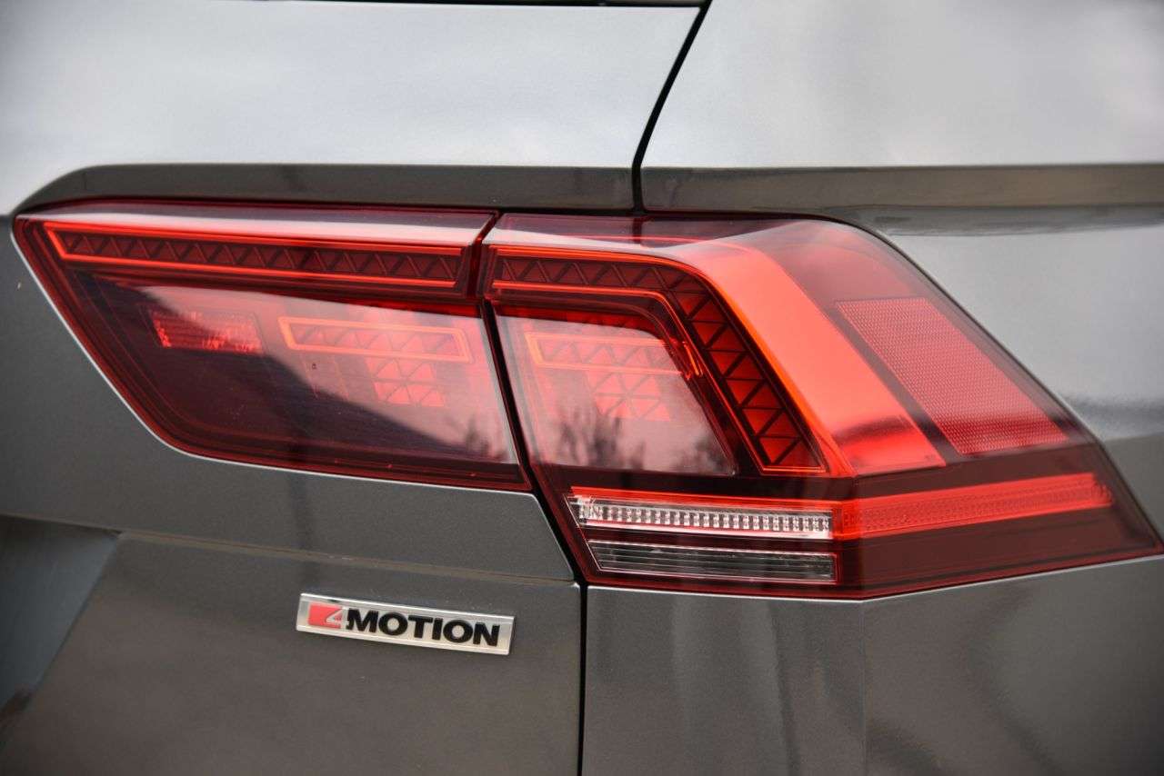 2020 VOLKSWAGEN TIGUAN 2020 VOLKSWAGEN TIGUAN