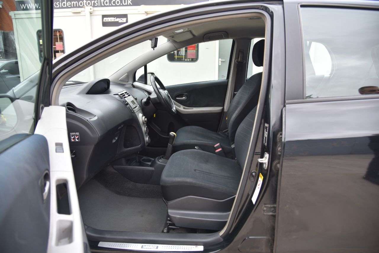 2007 TOYOTA YARIS 2007 TOYOTA YARIS