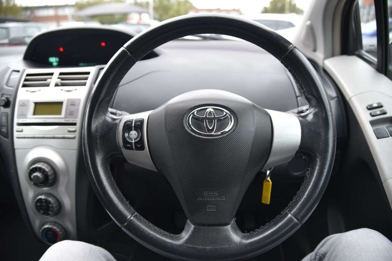 2007 TOYOTA YARIS 2007 TOYOTA YARIS