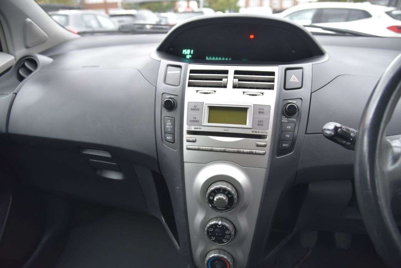 2007 TOYOTA YARIS 2007 TOYOTA YARIS