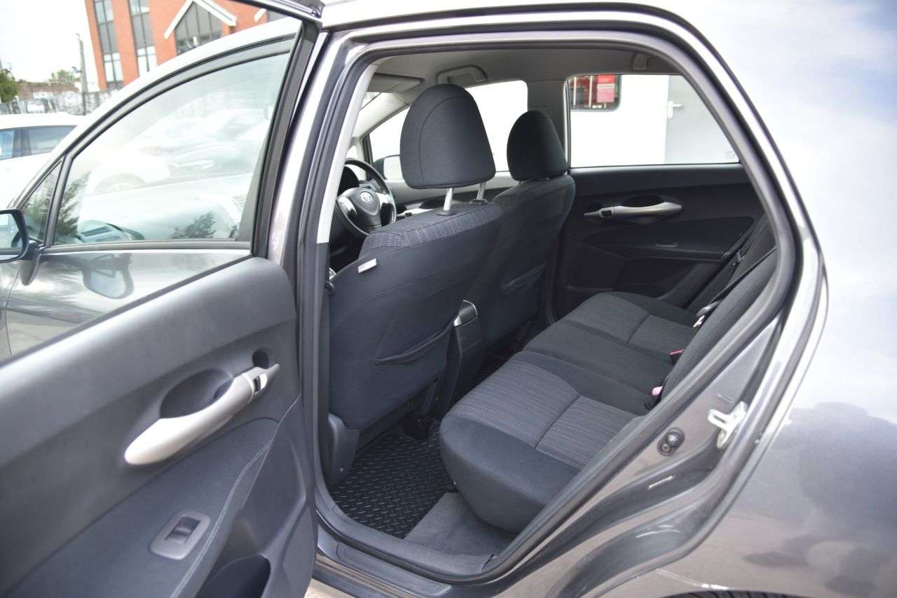 2009 TOYOTA AURIS 2009 TOYOTA AURIS