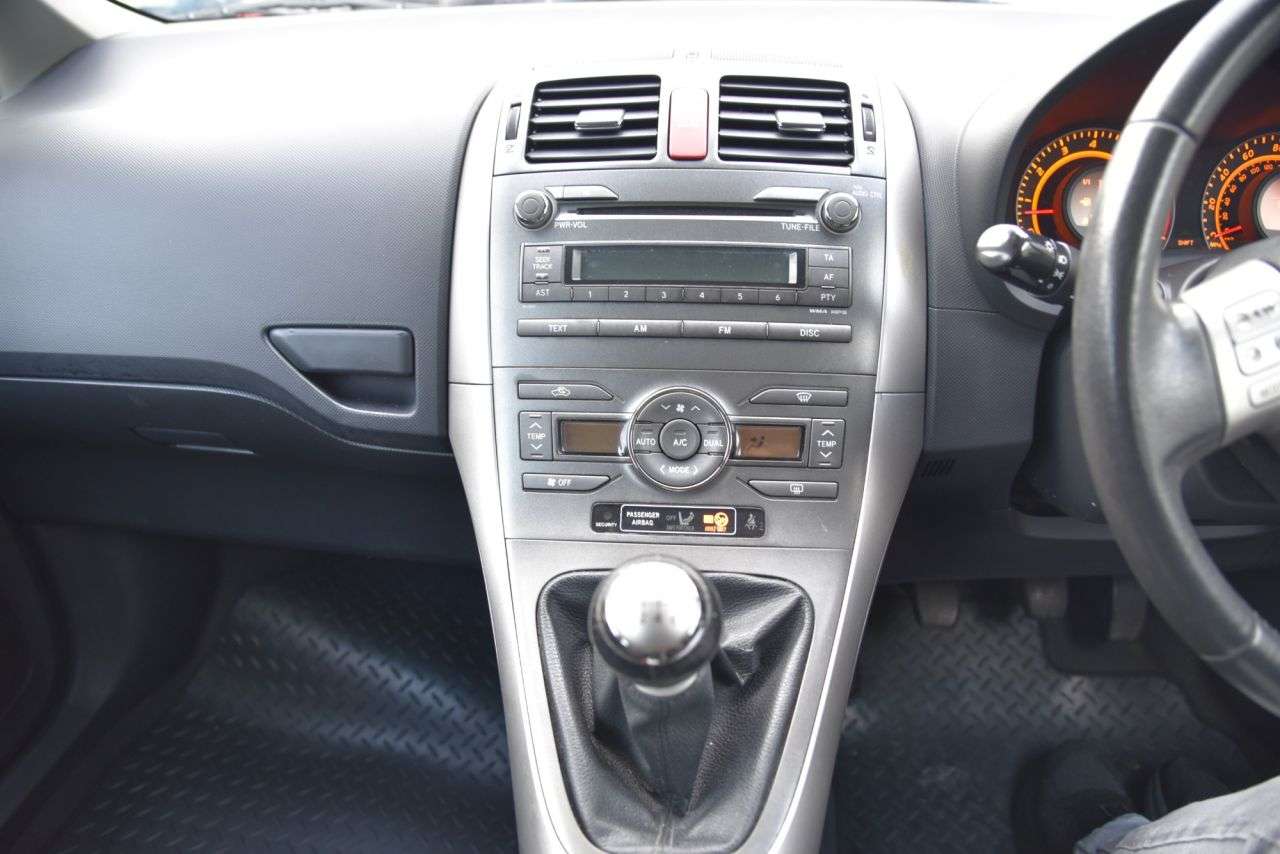 2009 TOYOTA AURIS 2009 TOYOTA AURIS