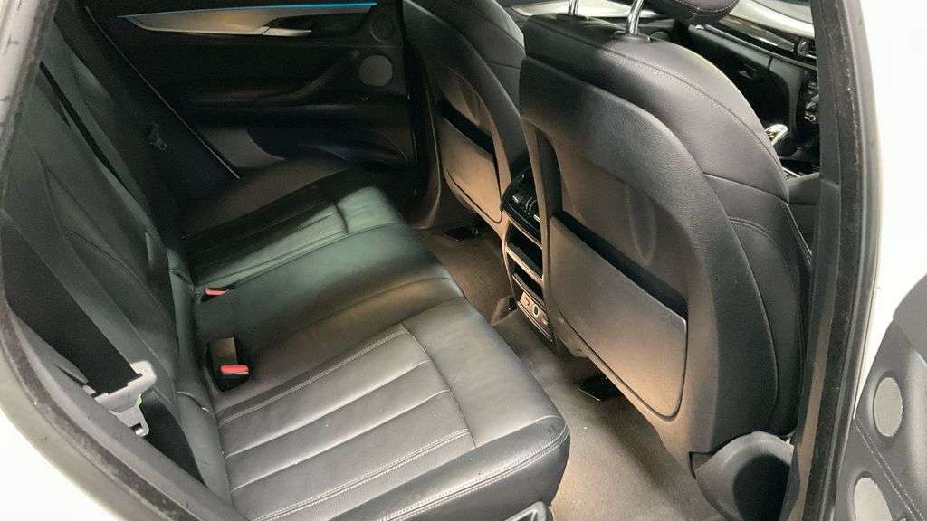 2018 BMW X6 2018 BMW X6